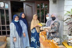 IKWI Aceh Utara- Lhokseumawe bantu korban banjir di Lhoksukon