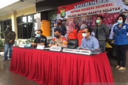 Dua wanita pelaku pengeroyokan Lurah Cipete Utara ditangkap polisi