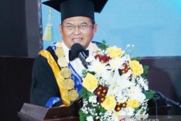 Rektor pesankan lulusan ULM tanamkan sikap positif