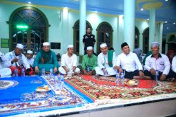 Bupati Labuhanbatu ikuti kajian akbar Ustadz Yahya Waloni