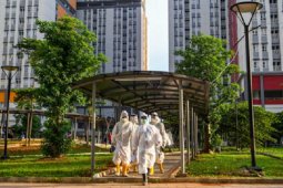 Pasien RSD Wisma Atlet  sembuh COVID-19 29.721 orang