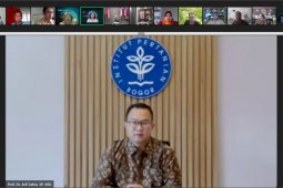 IPB terima penghargaan GIS Ambassador University 2020