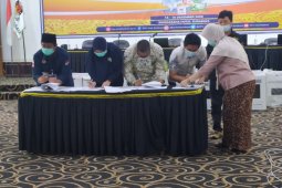 Rekapitulasi KPU tetapkan Eri-Armuji unggul di Pilkada Surabaya 2020