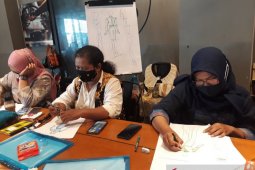 Pemkot Kediri ajak IKM kreatif membuat sketsa
