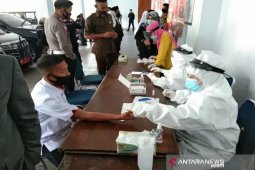 Tiga calo rapid test di Stasiun Senin ditangkap polisi