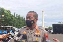 Hasil tes reaktif, 22 orang diduga pengikut Rizieq Shihab dibawa ke Wisma Atlet