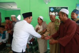 Bupati Labuhanbatu harapkan masjid menjadi tempat persatuan dan kesatuan umat muslim