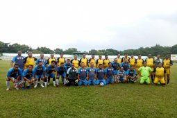 Laga persahabatan pemkab VS TNI-Polri, warnai perpisahan Kapolres Labuhanbatu