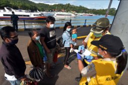 Pemeriksaan surat rapid test antigen di Padangbai