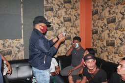 Ditresnarkoba Polda Maluku Utara gelar razia di tempat hiburan malam
