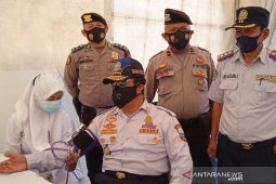Terminal Guntur di Garut siapkan tes cepat untuk penumpang tujuan Jakarta