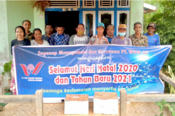PT WHW salurkan bantuan bingkisan Natal warga empat dusun di Kendawangan