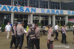 Polres Cianjur dan Brimob Polda Jabar sisir gereja antisipasi teror