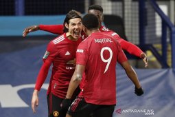 Dua gol penghujung laga antar MU ke semifinal Piala Liga