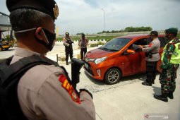 Tes cepat antigen digelar di rest area jalan Tol Cipali dan Tol Cipularang