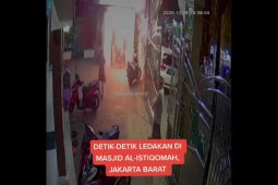 Pelempar  bom molotov di masjid dirujuk ke psikiater