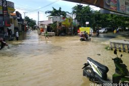 Luapan Kali Lamong kembali menggenangi belasan desa di Gresik