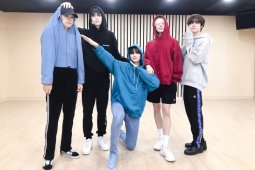 TXT tutup tahun 2020 lewat "F2020"