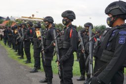 Polda Jatim gelar razia untuk cegah kerumunan saat Tahun Baru