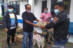 PWI Simalungun salurkan bantuan Polres Simalungun kepada anggota