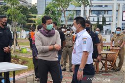 Kemarin, Sandi temui Wagub DKI sampai suasana malam pergantian tahun