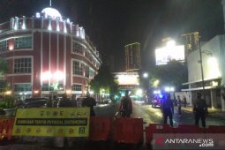 Polisi sekat kawasan perbatasan Surabaya mulai pukul 16.00