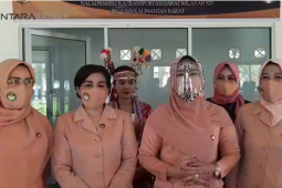 Perayaan puncak peringatan HUT Ke-21 Dharma Wanita Perhubungan Kalbar