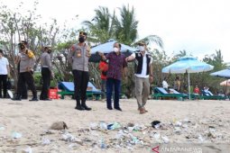Gubernur-Kapolda Bali pantau protokol kesehatan di destinasi wisata pantai