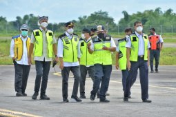 Target beroperasi 2021,  Menhub tinjau pembangunan Bandara Ngloram