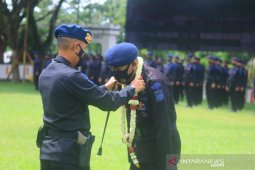 Satu SSK personel Brimob BKO dari Polda Metro Jaya disterilisasi