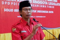 HUT ke-48, PDIP Surabaya bagikan 48 tumpeng untuk ormas keagamaan