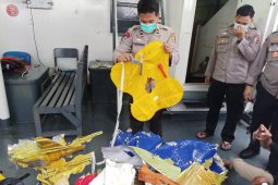 Polairud kembali temukan bagian pesawat Sriwijaya Air