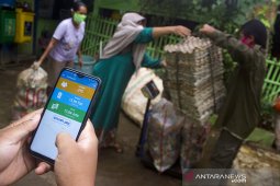 Inovasi sistem informasi bank sampah