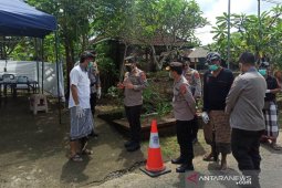 Wakapolda kunjungi Pejeng Kangin-Gianyar pantau "klaster keluarga" COVID-19