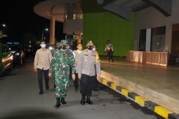 Warga melanggar PPKM di Gresik dites cepat antigen