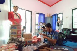 PMI Balangan distribusikan extra fooding untuk korban banjir