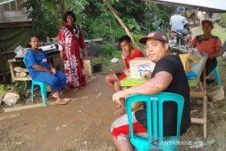 Warga Desa Jaranih dan Masiraan berharap bantuan, beberapa warga sakit
