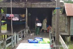 SMA Islam Al Hidayah Amuntai Kalsel galang bantuan banjir HST