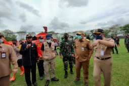 Marinir dan pasukan katak diterjunkan tangani banjir di HST