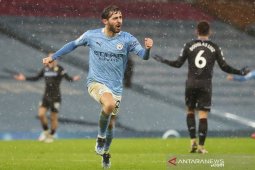 Manchester City bungkam Aston Villa 2-0