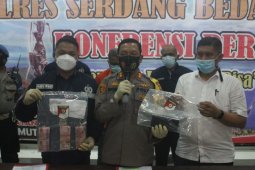 Kadis Sosial Sergai yang terjaring OTT ditetapkan sebagai tersangka