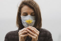 Kiat pulihkan diri dari anosmia akibat COVID-19