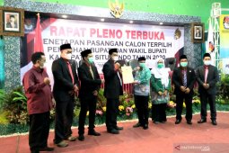 "Karunia" ditetapkan sebagai pemenang Pilkada Situbondo 2020