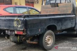 Polisi tangkap seorang oknum polisi yang diduga lakukan pencurian mobil