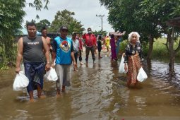Bantuan kemanusiaan soksi kepada korban banjir HST Kalsel