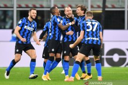 Conte isyaratkan Christian Eriksen  bakal bertahan di Inter Milan
