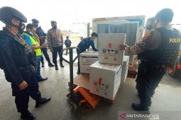 Polisi pastikan pendistribusian vaksin di wilayah Sekadau aman