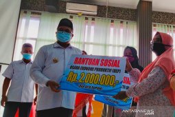 275 pelaku usaha di Aceh Barat terima bantuan modal usaha Rp550 juta