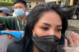 Suami Nindy Ayunda ajukan rehabilitasi narkoba