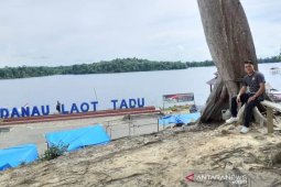 Tingkatkan produksi ikan air tawar, ini yang dilakukan Pemprov di Danau Laut Tadu